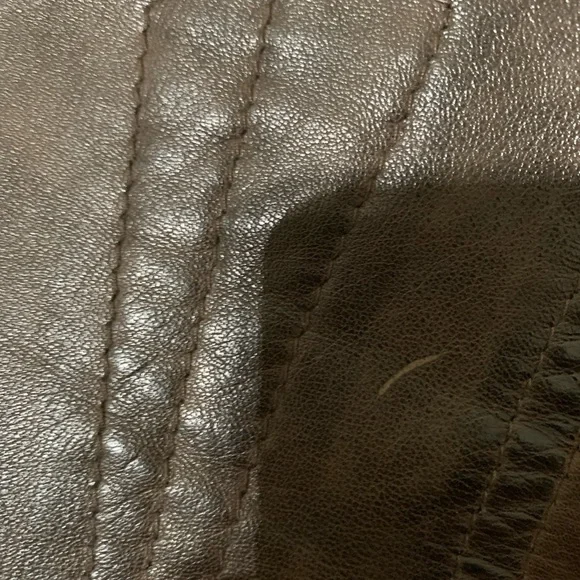 Danier leather jacket - Picture 6 of 6